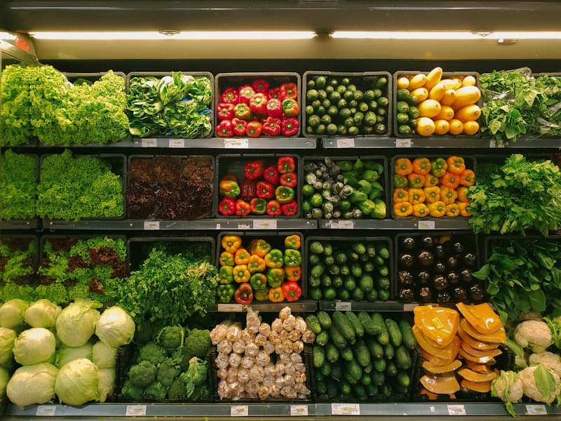 Food & Beverage Retail